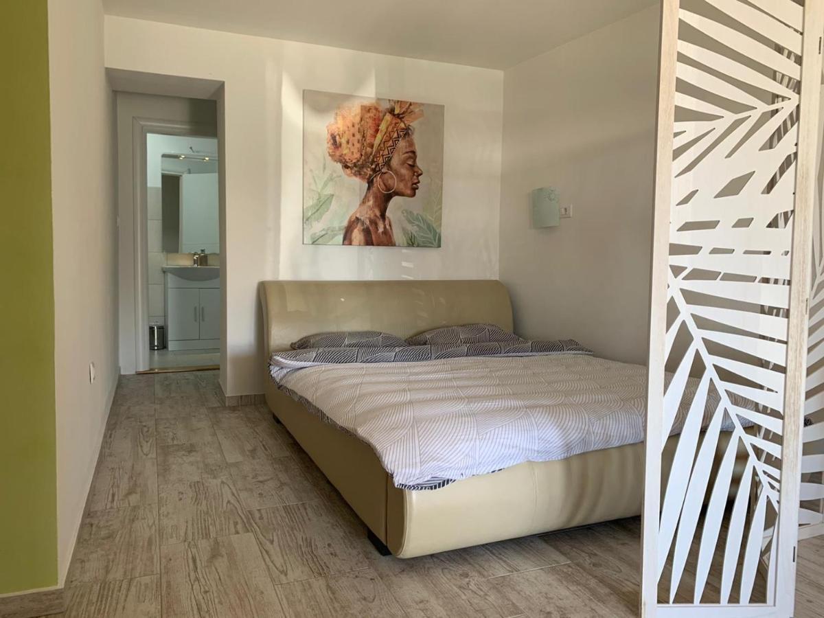 סנג' Apartment Mirakul מראה חיצוני תמונה